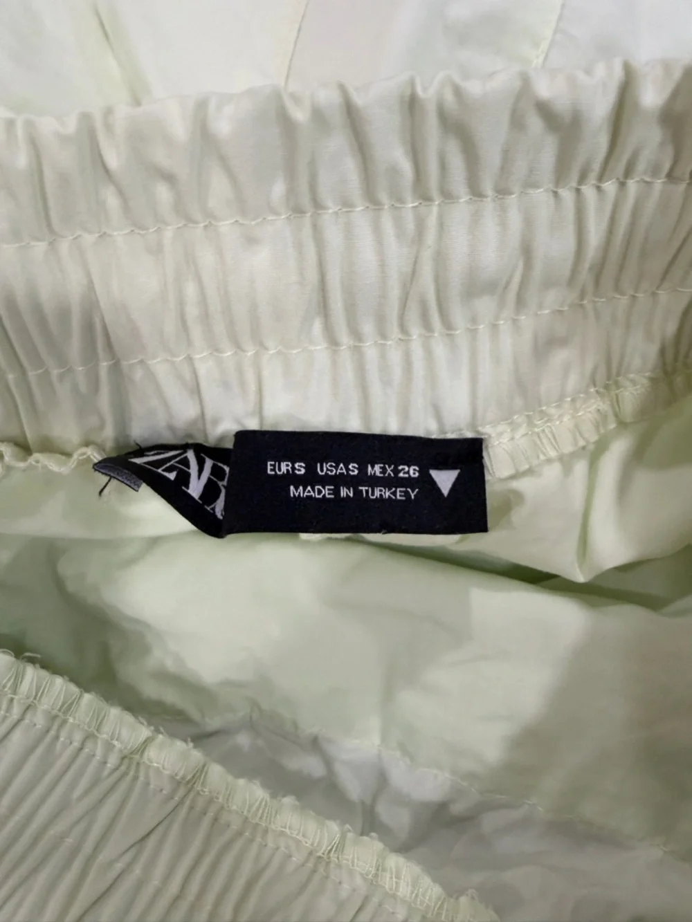 ZARA 2 PC MINI SKIRT Sz S AND CROPTOP jacket Sz XS light green color